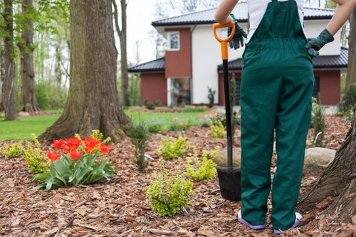 Payment and invoice terms for gardening work